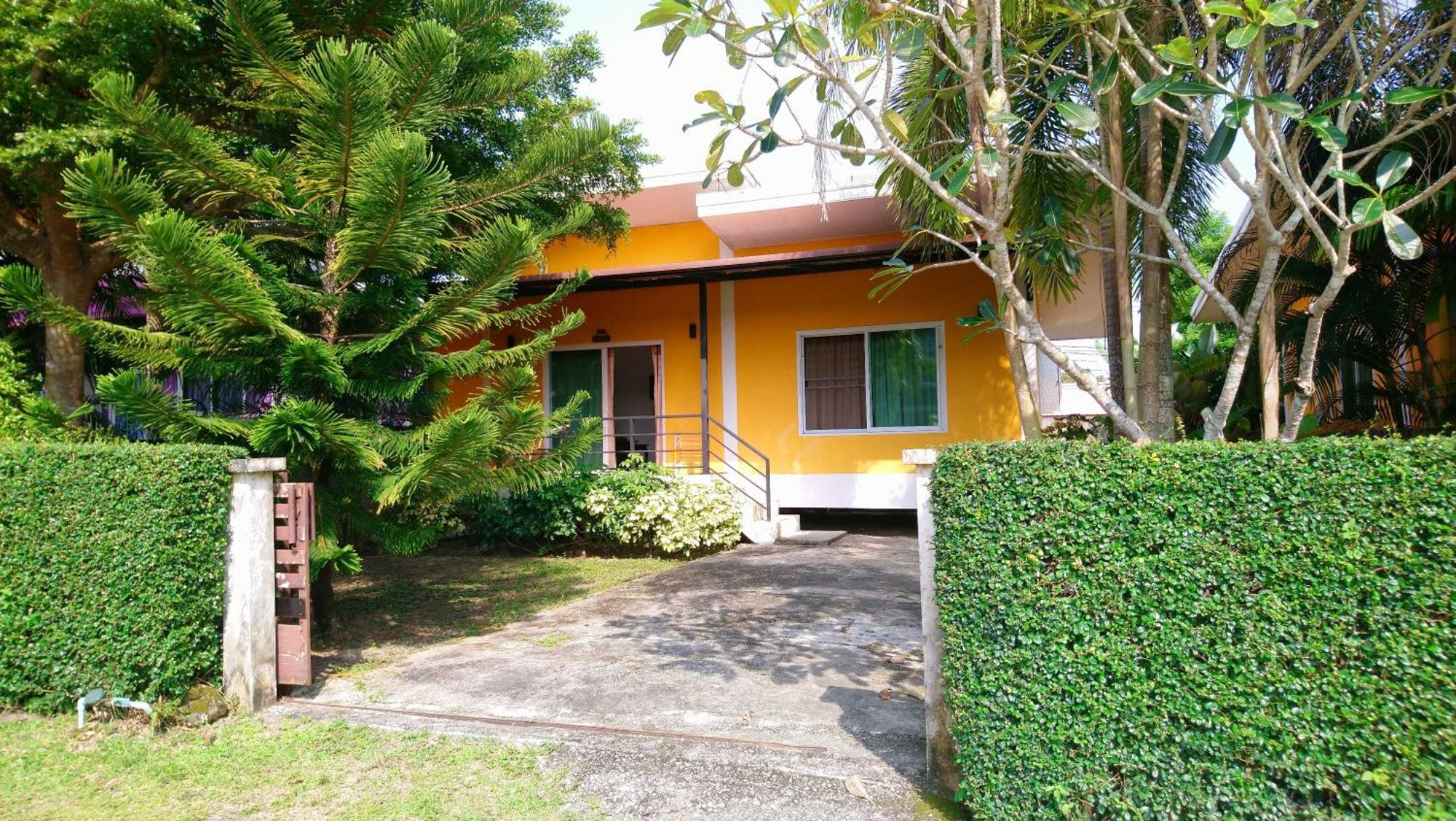 Little Yellow House- Aonang Ao Nang Extérieur photo