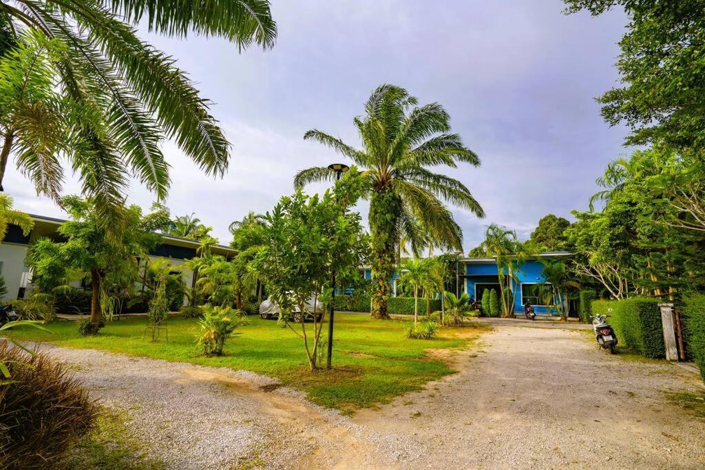 Little Yellow House- Aonang Ao Nang Extérieur photo